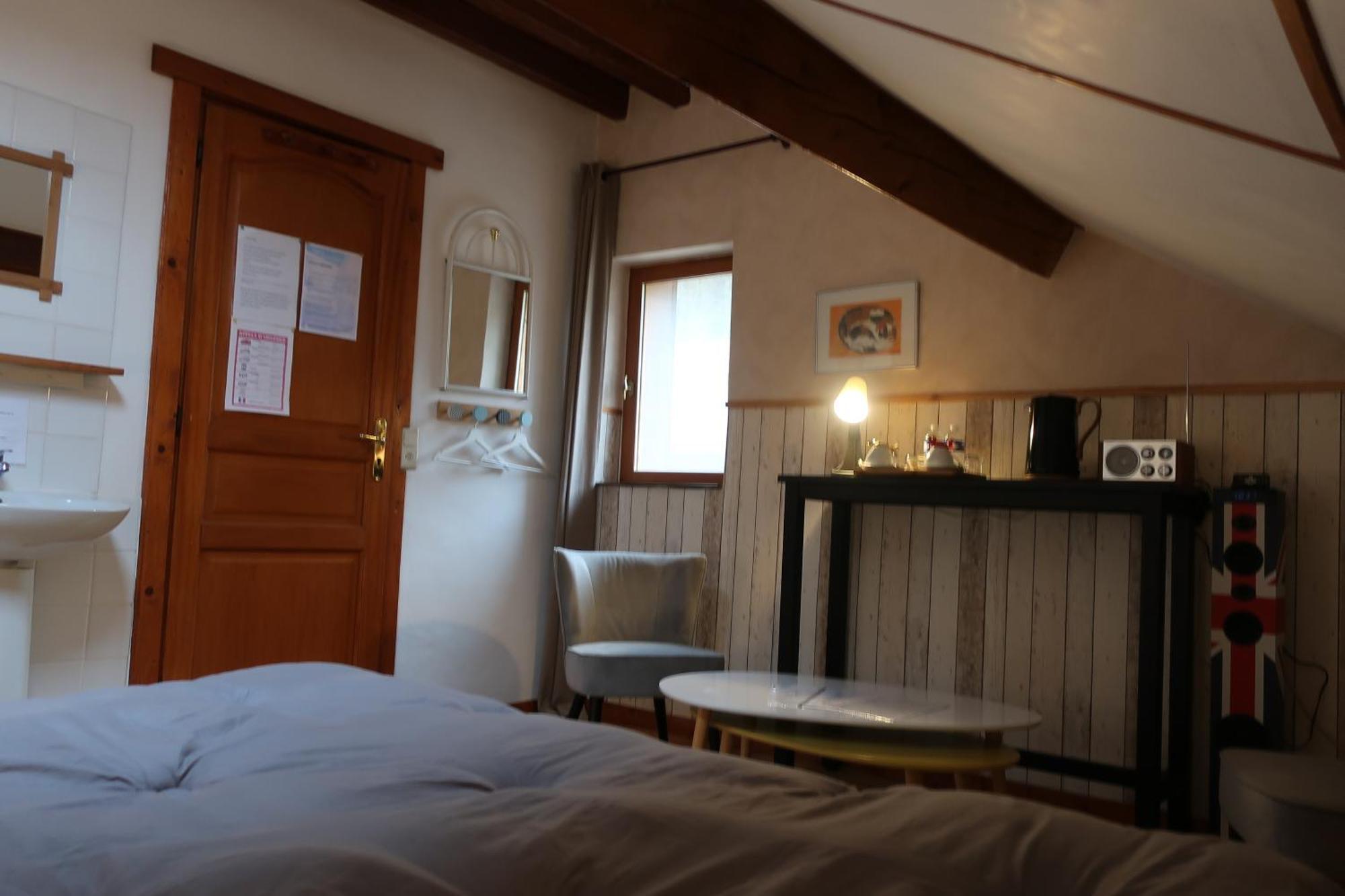Chambres D'Hotes Le Chene Ban-sur-Meurthe-Clefcy Ngoại thất bức ảnh